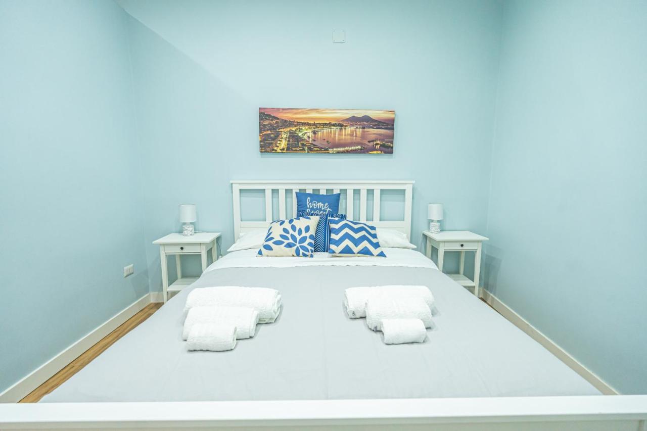 Casa Vacanze Decumano 17 Naples Exterior photo