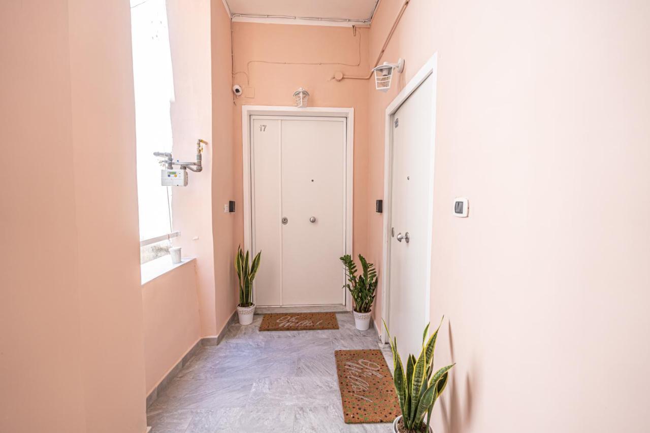 Casa Vacanze Decumano 17 Naples Exterior photo